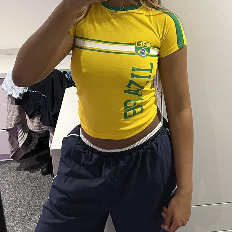 ウェア vintage uni form Brazil y2k Vintage Y2K Nike Brazil Yellow Green Soccer Jersey | Urban
