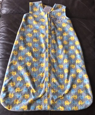 baby blanket with pom poms