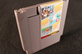 Nintendo Super Mario Bros Duck Hunt World Class Track Meet NES vintage game 1990