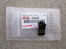FITS: 19 - 24 TOYOTA RAV4 FUEL DOOR COVER RELEASE SPRING CLIP QTY 1 OEM NEW