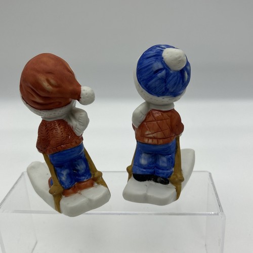Vintage Ceramic Girl Skier Figurine Pair Christmas Taiwan Mid Century Red Blue - Picture 8 of 19
