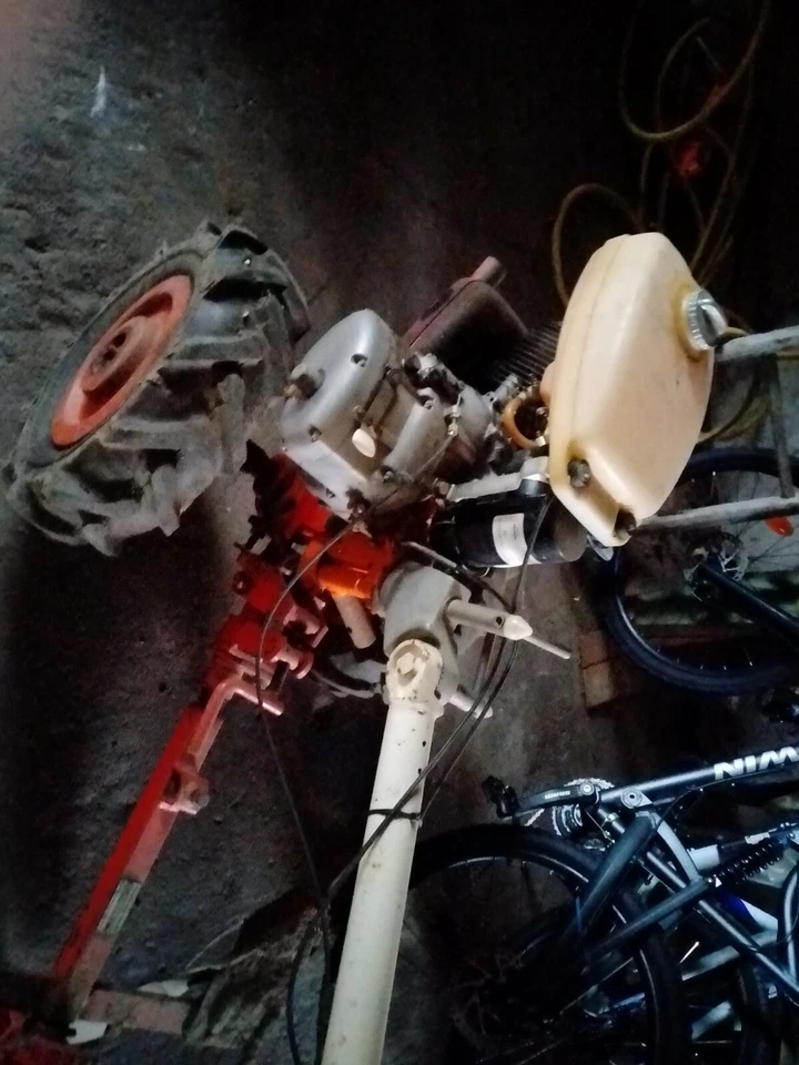 Solo Motor Garten Gerät - Bild 2 von 4