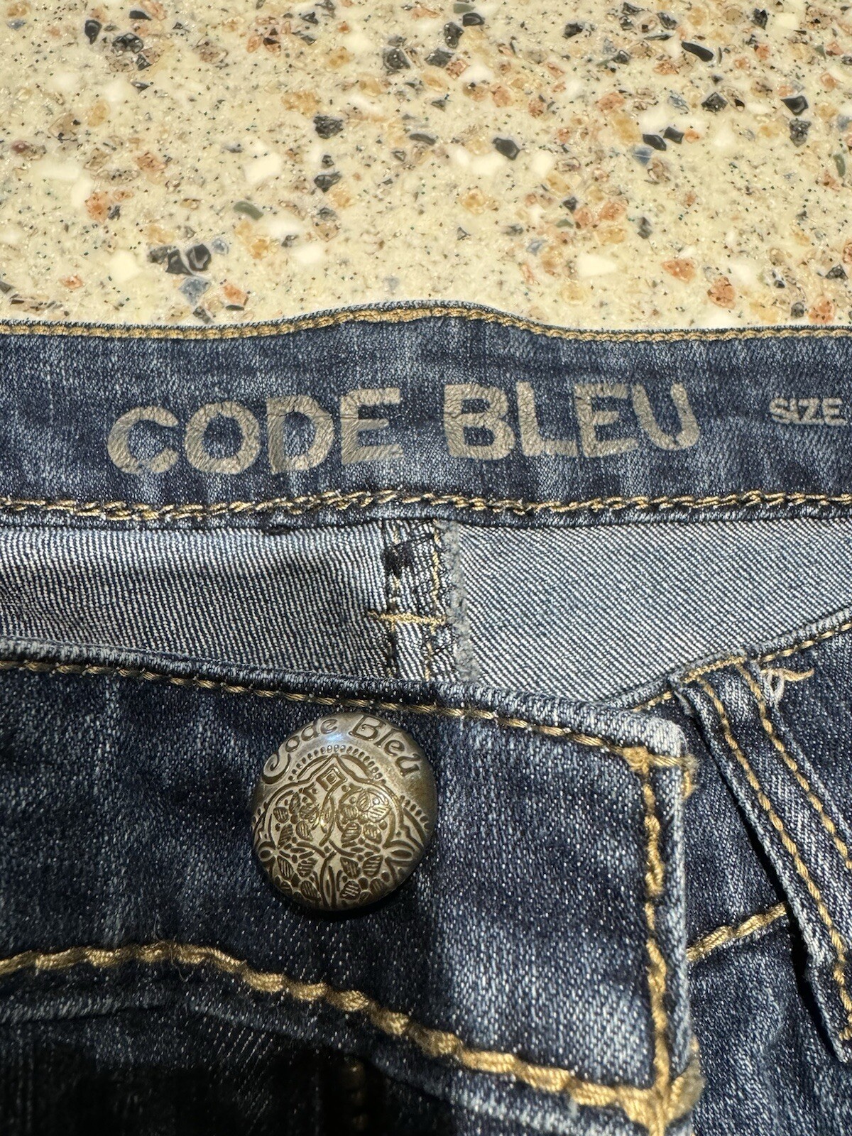 Picture 3 of 7