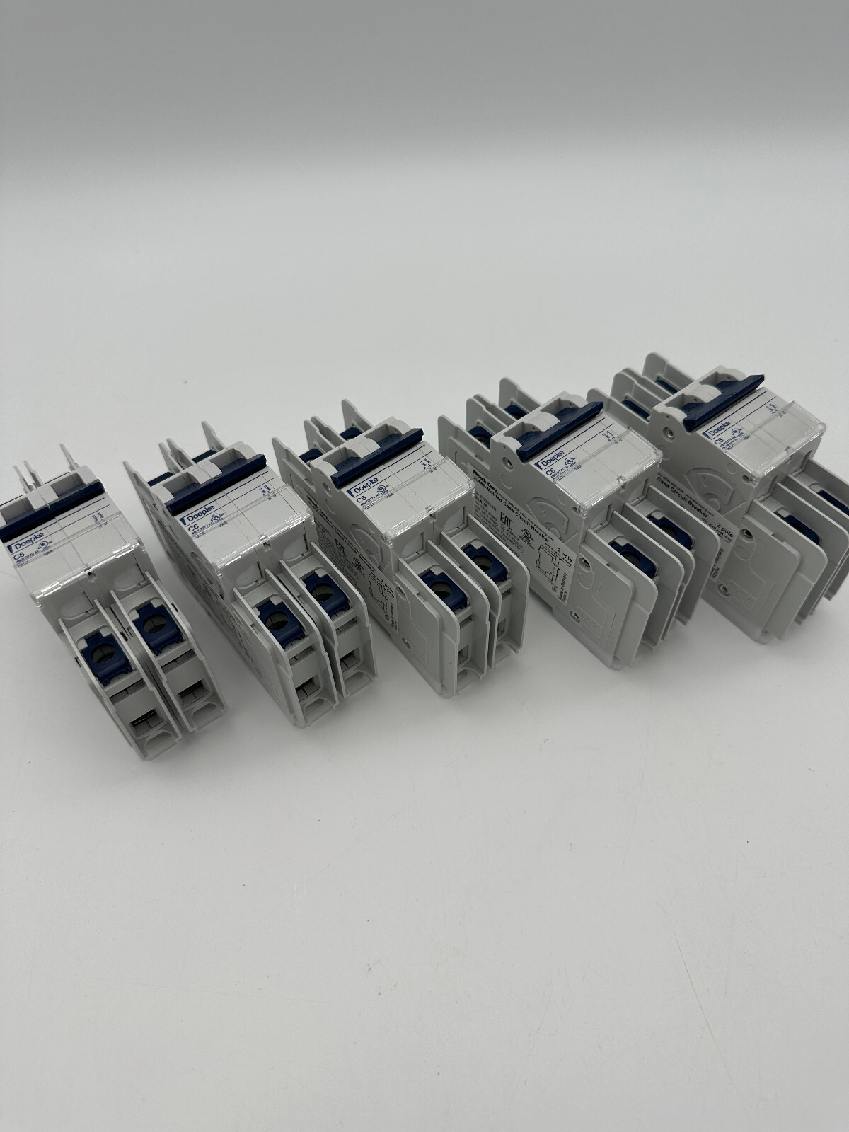 Lot of 5 - NEW!! Altech Corp 6A 2 Pole Ring Tongue Thermal Circuit Breaker 2C6UL