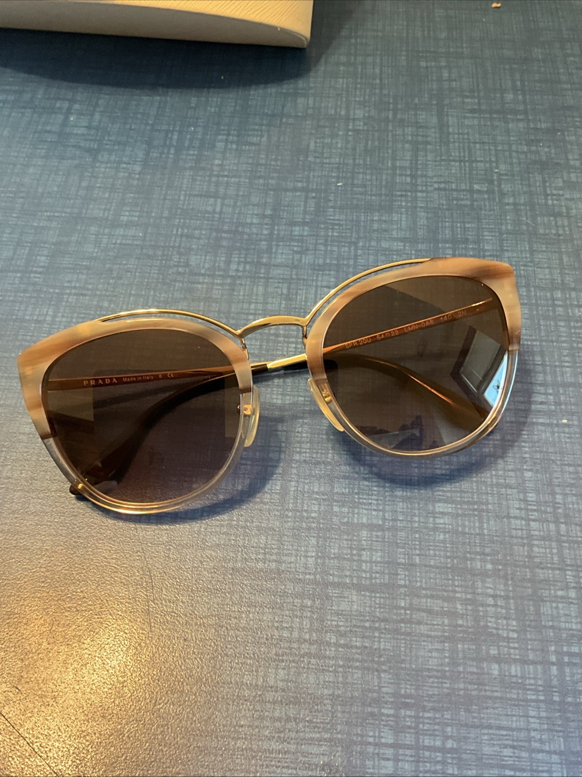 PRADA SPR 20U CONCEPTUAL Cat Eye Sunglasses 54 22 140 2N Marble Look With Case thumbnail 18