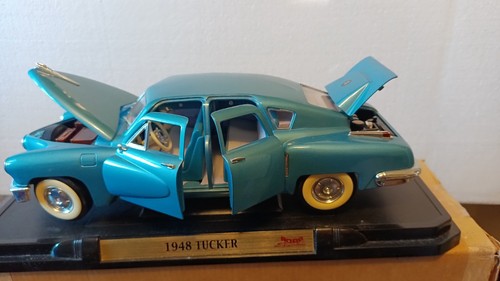 FAIRFIELD MINT 1/18 DIECAST 1948 TUCKER - Picture 4 of 10