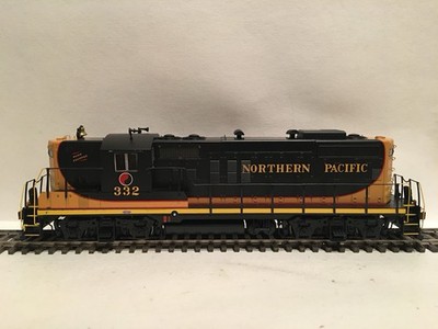 HO Athearn Genesis G62693 Northern Pacific GP9 Locomotive NP #332