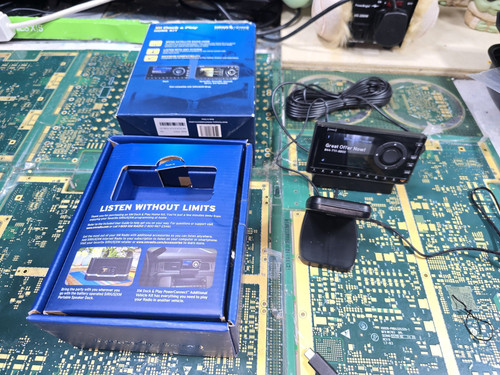 Sirius XM Onyx Satellite Radio Dock and Play Plus Home Lot XDNX1H1 USED