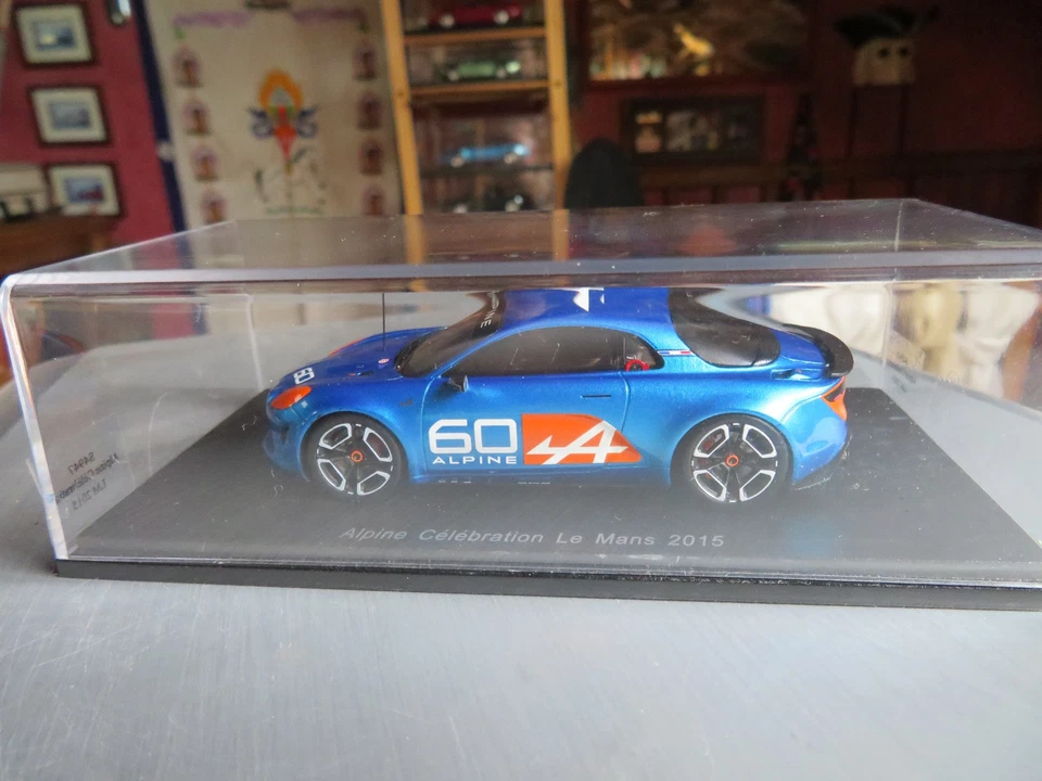 SPARK ALPINE A 110 CELEBRATION LE MANS 2015 1/43 - Photo 2/3