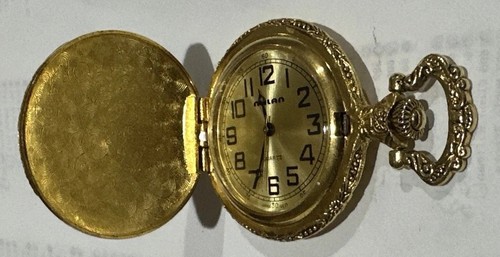 Milan Quartz Pocket Watch w/ chain Deer Hunting Scene + Dogs *Does Not Run* USED - Picture 7 of 18