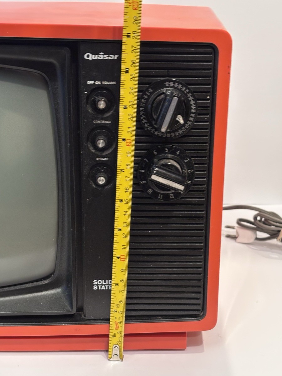 Vintage 1977 Orange Quasar Retro Gaming 12