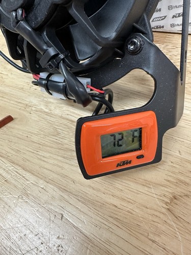 OEM KTM Digital Fan Models 2016-2022 55635941044 Fan Only As Shown - Picture 3 of 6