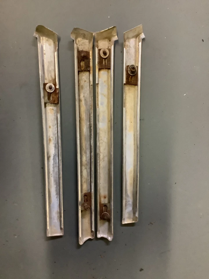 69 piezas de moldura de guardabarros Dodge Coronet 440 Foto 2 de 2