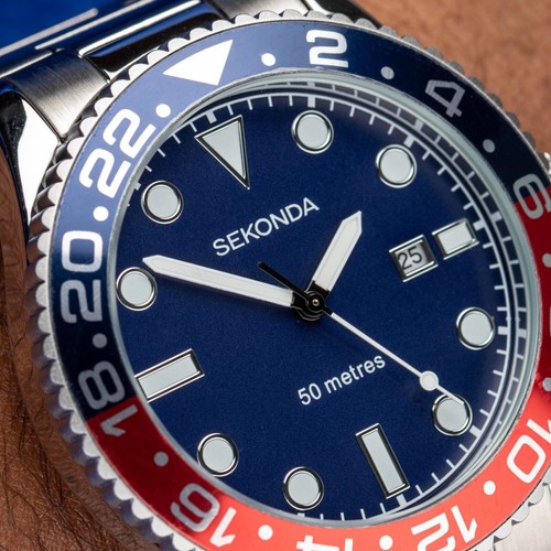 Reloj Sekonda Ocean Hombre 43mm Con Caja Plateada Y Pulsera Acero Inoxidable - Imagen 7 de 9