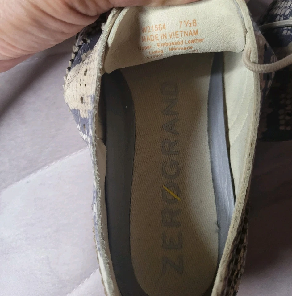 Zapatos Cole Haan Zero Grand para mujer punta de ala estampado de serpiente talla 7,5 estampado de serpiente tostado Foto 3 de 4