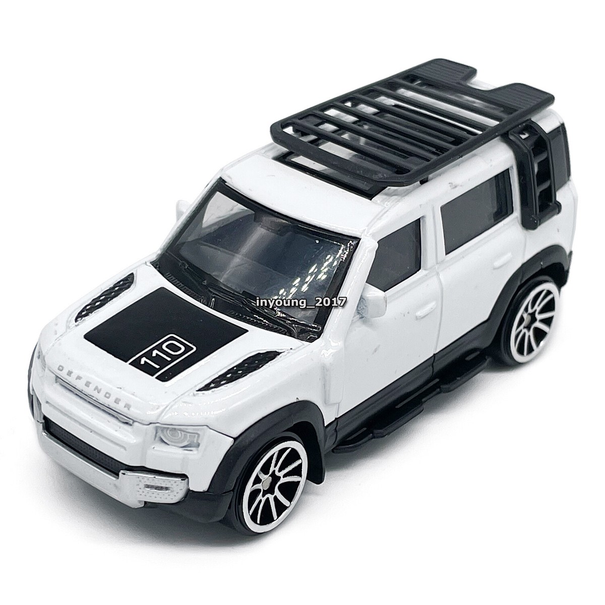 1/64ミニカー land rover defender90.110　４台セット 1/64ミニカー land rover defender90.110 4台セット - メルカリ