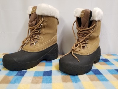 snow boots size 7