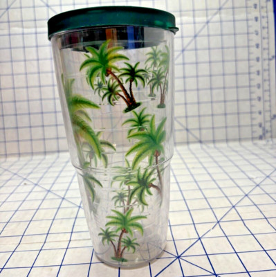 Tervis Palm Trees Coconuts All Over Pattern 24OZ Tumbler Insulated Hot Cold GUC 