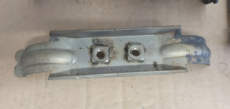 Abrazadera de tubo catalítico de escape original BMW Serie 3 330i 325i n53 7550851 7550850 Foto 4 de 4