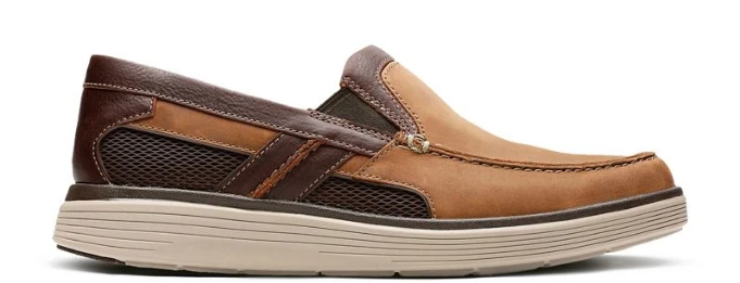 Clarks uomo ** Un Abode Free marrone chiaro comodo * slip on * UK 11 US 12 G