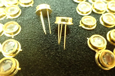 Centronic Vollspektrum Si Fotodiode 190 nm-1100nm 3ns TO-39 9x9 mm OSD5,8-7UR
