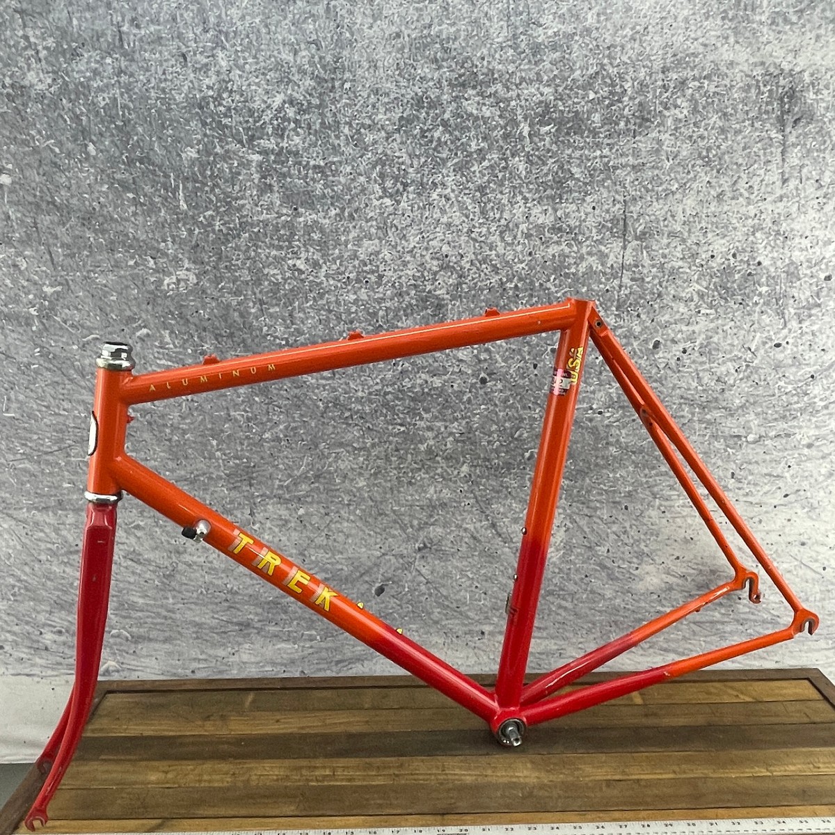 SHIMANO - 【いわたく】TREK SL1200 自転車買取専門店サイパラ｜ロードバイク等スポーツ自転車の高額買取