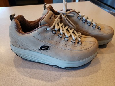 sketchers size 4