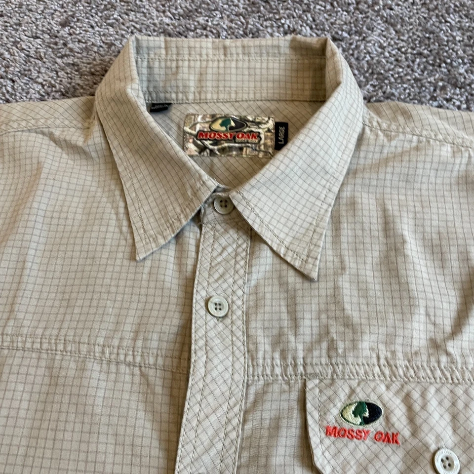 Mossy Oak Shirt Mens Large Brown Button Up Mossy Oak Hunting Camp Outdoors - Image 4 of 4