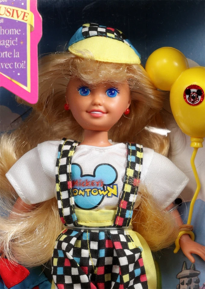 Muñeca extranjera Mickey's Toontown Stacie exclusiva de Disney - 11587 Mattel 1993 en caja original Foto 2 de 4