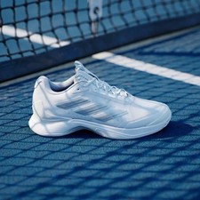 Sz 8 - ADIDAS WOMEN  S AVACOURT 2 TENNIS SHOES, White/Silver/Gray