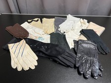 Lot of Vintage Women's Gloves  14 Pairs  White Black  Brown Small