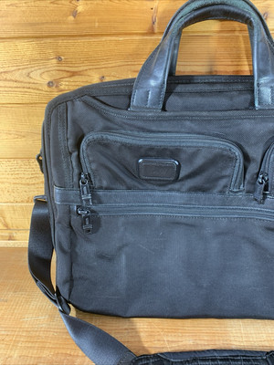 TUMI Alpha II Black Nylon Compact Large Screen Laptop Briefcase Bag 26114D2