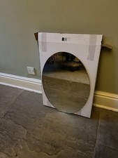 Bathroom swivel mirror