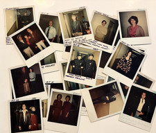 ALL IN THE FAMILY POLAROID COSTUME PHOTOS LOT OF 25