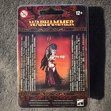 Dark Elf Sorceress, Dark Elves, New in Box, Warhammer Fantasy Battles, Old World