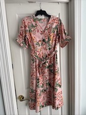 Ann Taylor Loft Shirt dress Floral Size 6 Petite Front Button Belt