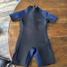 Wetsuit Dark Lightning Youth Size 8 Black Blue Back Zip excellent condition