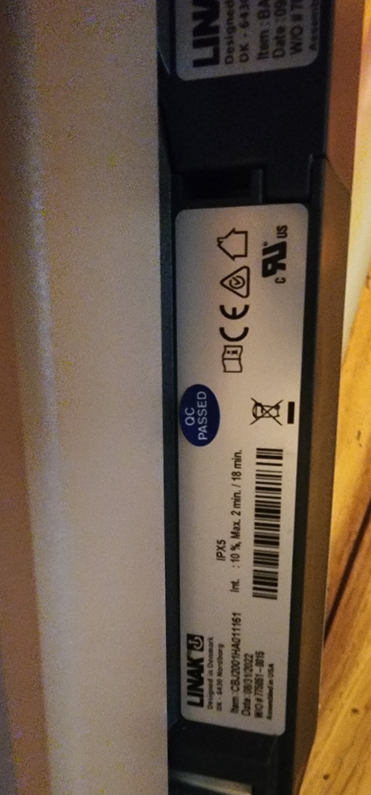 Invacare Reliant 450 Electric Patient Lifter. 