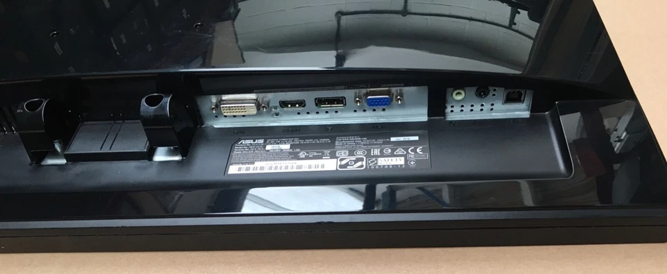 27” Asus VK278q Monitor with leads and Stand - Image 4 of 4