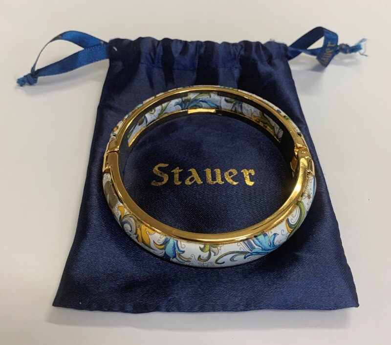 Stauer Floral Pattern Bangle Bracelet Gold Tone 8… - image 2