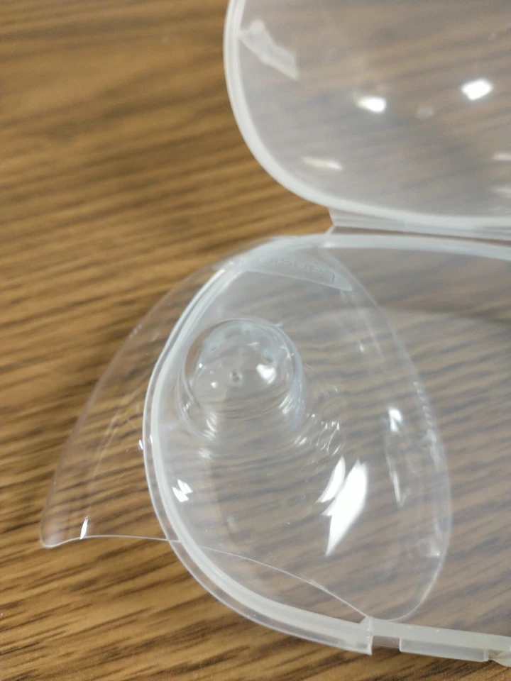 Protectores para pezones de contacto con estuche de transporte, paquete de 2, tamaño, 20 mm  Foto 4 de 4