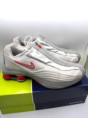 NIKE SHOX R4 2001 Grey Red Running Shoes 104311-101 Sz 13