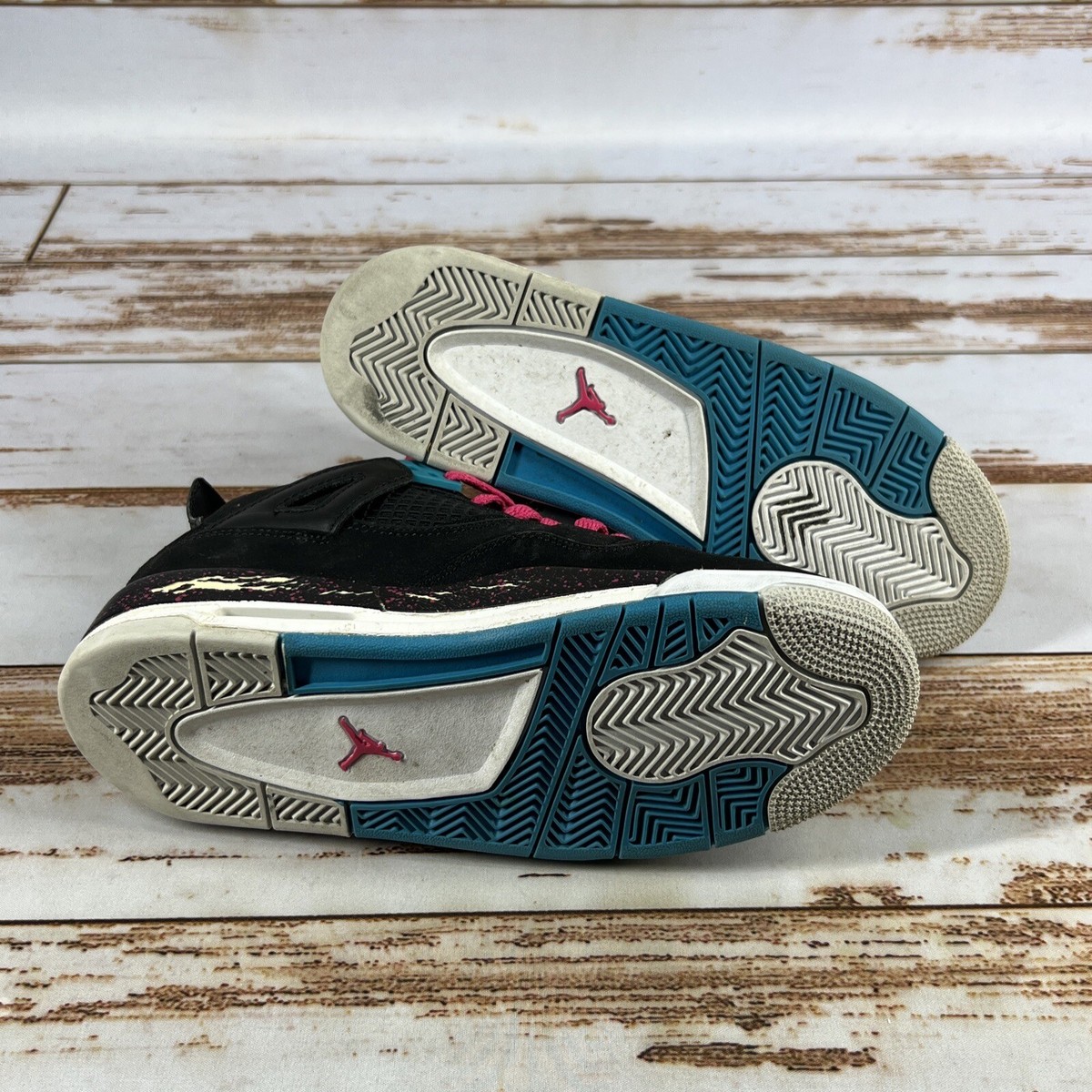 シューズ(女性用) AIR JORDAN 4 RETRO GS Nike Girls Air Jordan 4 Retro GS Sneaker Athletic Black Pink