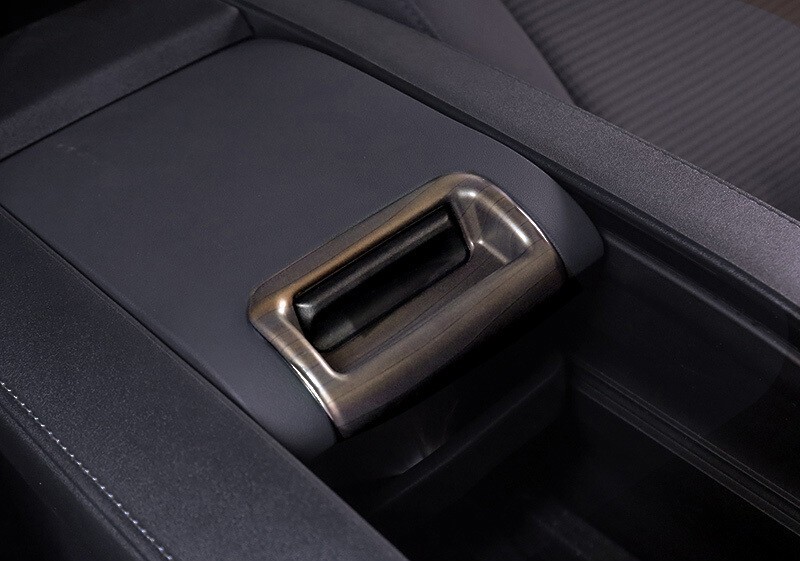 Wood Grain Console Armrest Box Handle Cover For Toyota Highlander 2020-2022 1PCS