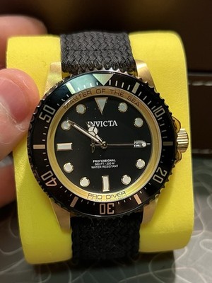 Invicta Pro Diver Automatic Wristwatch Black Dial Gold Case 200M Fabric Strap