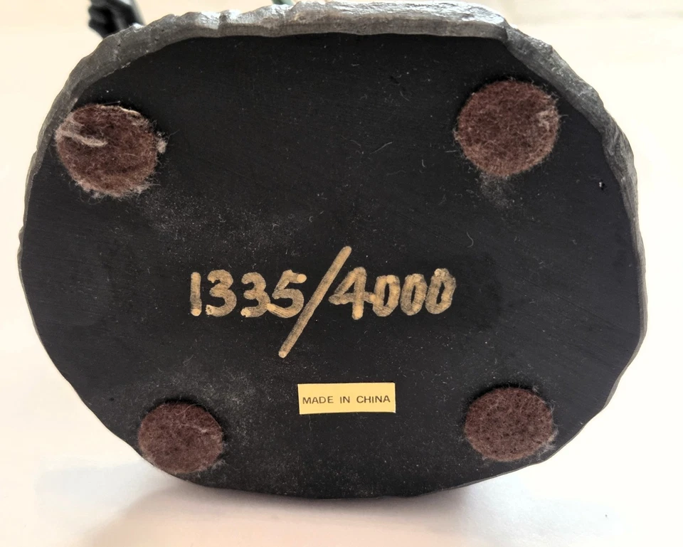 The Dark Knight Returns - DC Direct cold cast porcelain statue 1335/4000 RARE! - Image 3 of 4