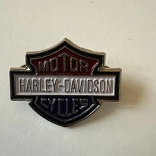 Vintage Officially Licensed Harley-Davidson Motor Cycle Jacket Lapel Pin