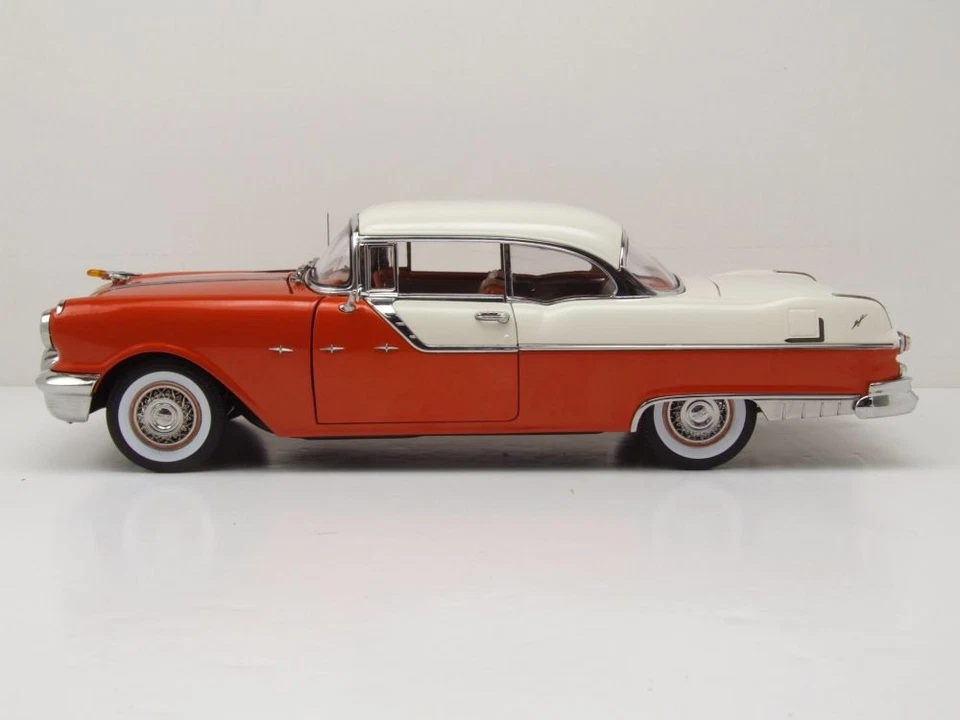 Pontiac Star Capo Hardtop 1955 Rosso Bianco Modellino Auto 1:18 Sun Star - Immagine 3 di 4