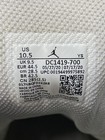 Foto 11 di 12