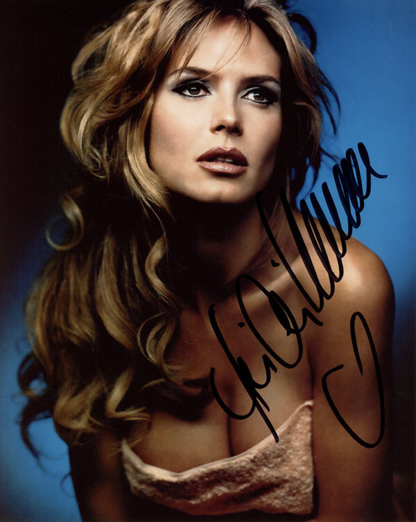 HEIDI KLUM SIGNED 8x10 PHOTO SI VICTORIA SECRET MODEL SUPERMODEL